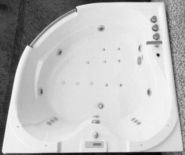 Fully-equipped-Jacuzzi-150x150-VS007-2_1542034643_906