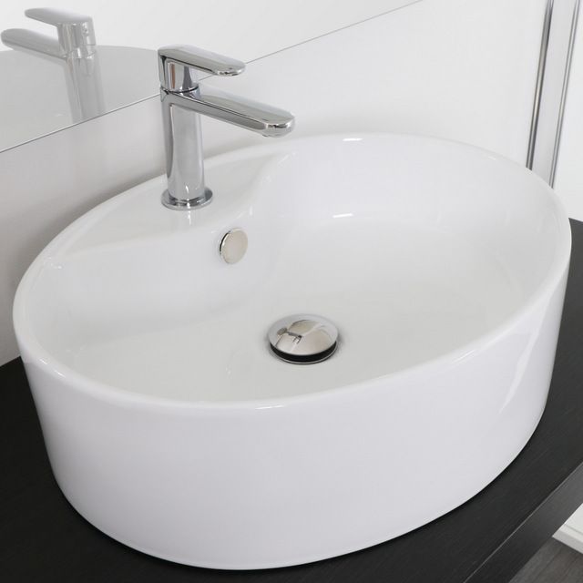 Round-ceramic-countertop-washbasin-879878_1542643730_114